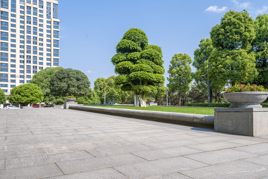 空旷的地面和重庆中央公园