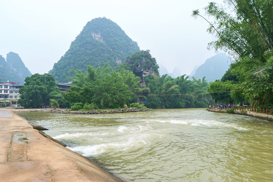 山山水水