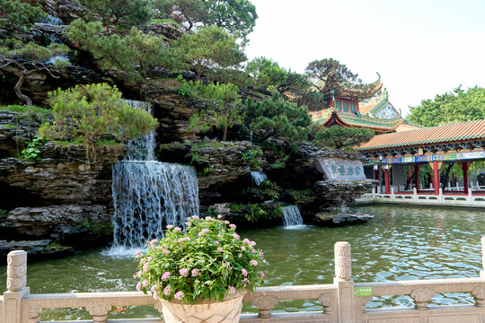 嶺南園林南粵苑