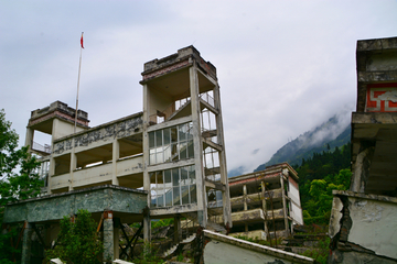 漩口中学地震遗址