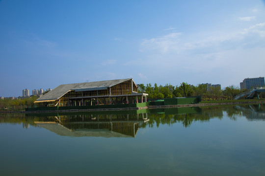 子午湖人工湖景区西安旅游