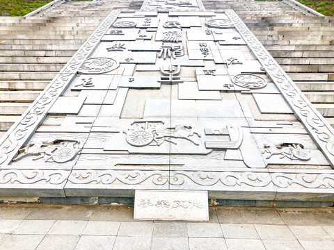 季梁文化石雕