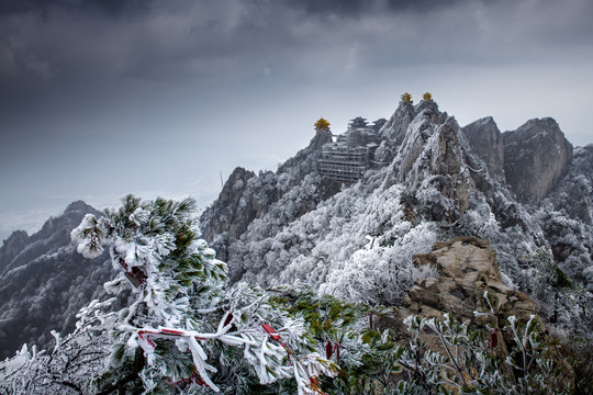 老君山雪景