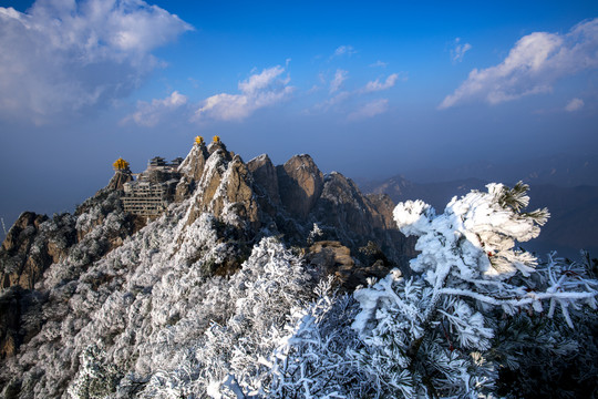 老君山雪景