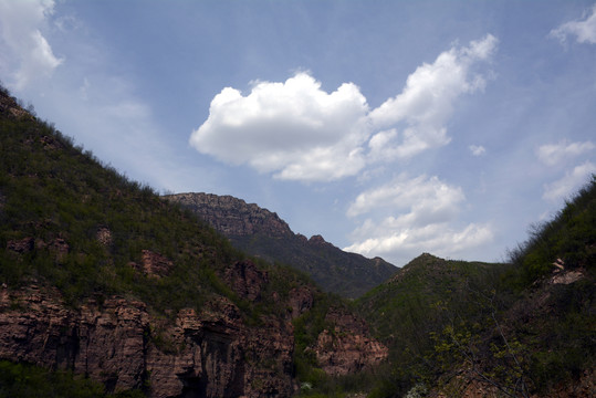 高山丘壑奇石峡谷