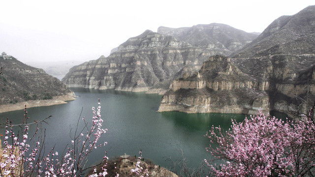 黃河三峽