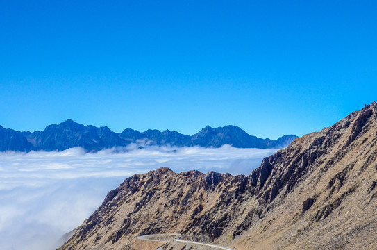 巴郎山