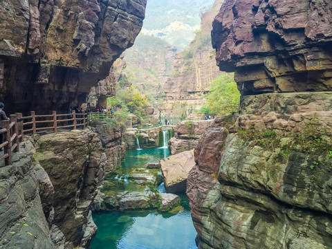 云台山红石峡潭瀑峡泉瀑峡叠彩洞