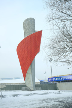 北京奥林匹克公园火炬雪景
