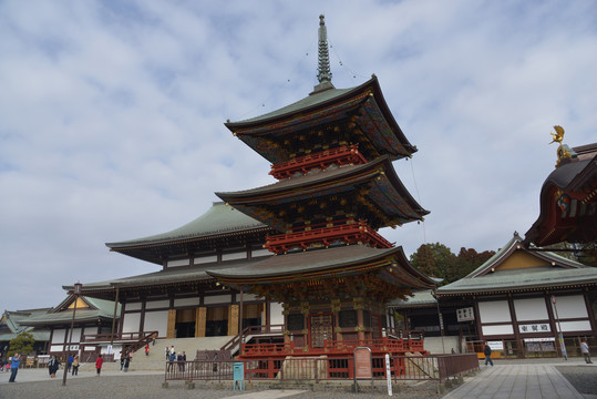 日本成田新寺正门