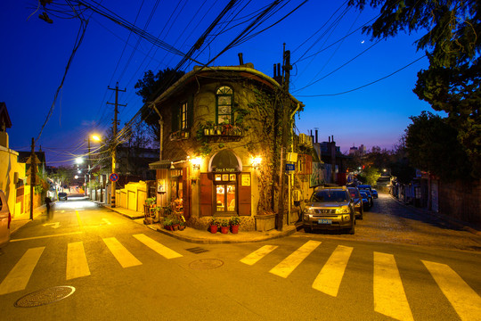街角咖啡屋