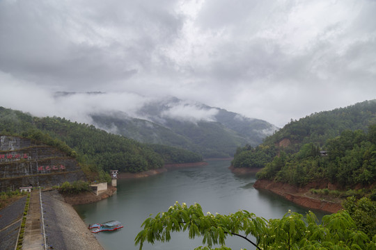 冰岛湖