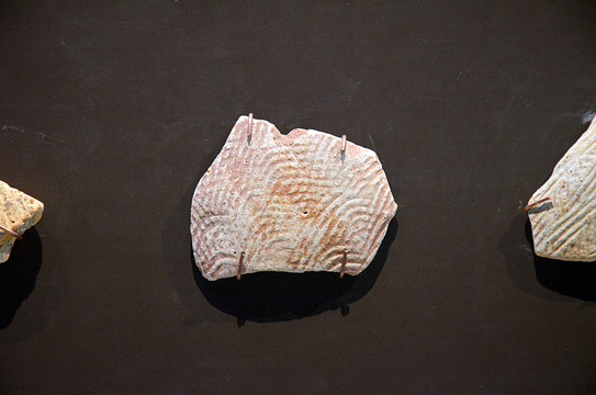 新石器时代晚期陶瓷碎片