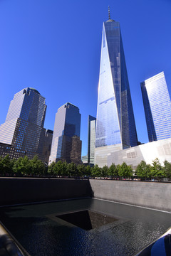 纽约摩天大楼的低角度视图