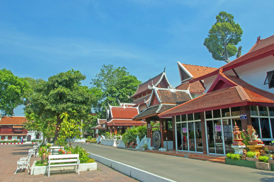 泰式佛院建筑景色