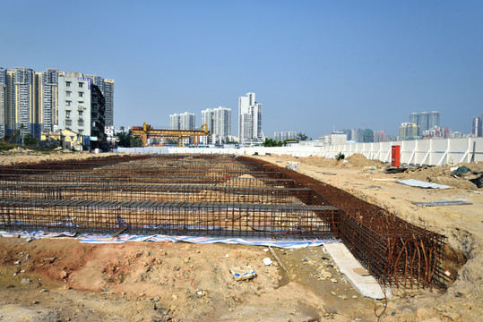 城际铁路火车站建设工地