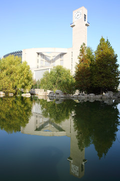 中国矿业大学