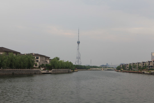 风雨欲来