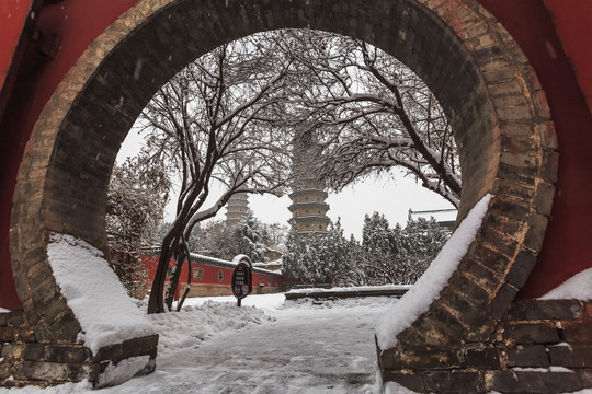 中国山西太原市2020初雪永祚