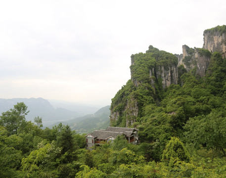 湖北建始黄鹤峰林景区