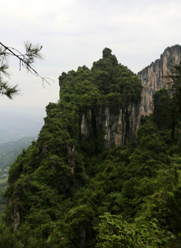 湖北建始黄鹤峰林景区