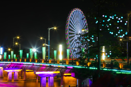 华灯璀璨茂名摩天轮夜景