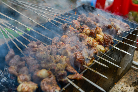 烧烤羊肉串