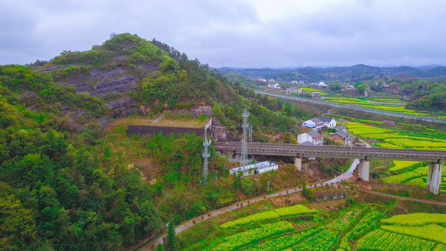 衡阳萱洲古镇油菜花