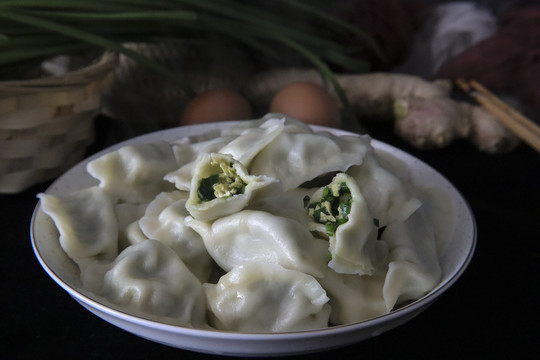 韭菜鸡蛋水饺