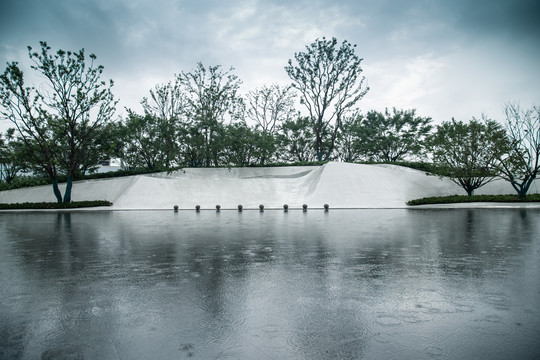 南昌鸟与浮云塔