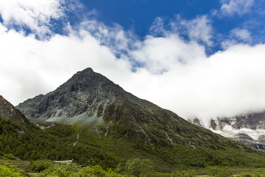 山峰