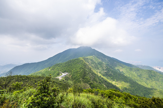 深圳市最高峰大梧桐山全景