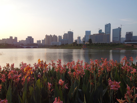 广西南宁市五象湖桂象湖壮医院