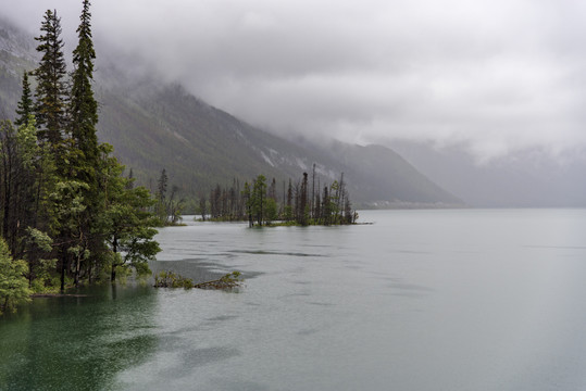 巫药湖