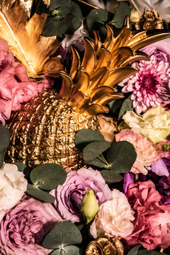 金菠萝创意花艺装饰
