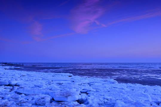 冰雪海滩