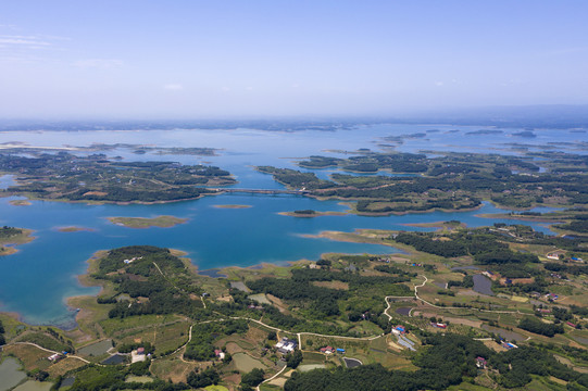 漳河水岸