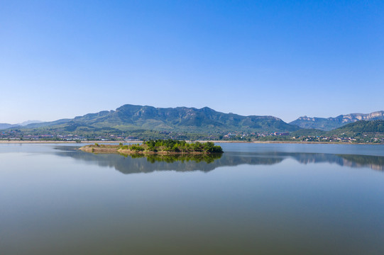 航拍济南卧虎山水库02