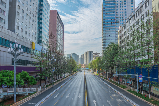 中国云南昆明城市道路景观