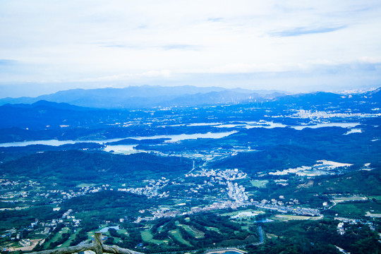 岭南第一山惠州罗浮山风景区俯瞰