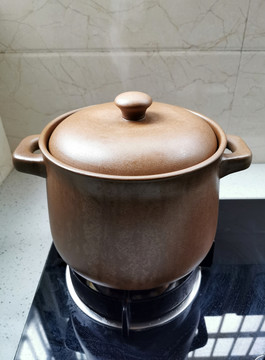 土砂锅炖汤