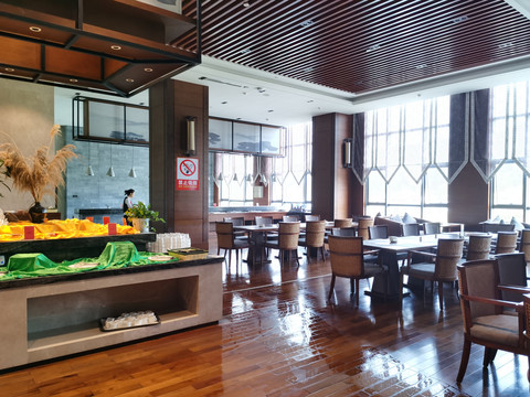 龙陵凯龙星级酒店中式酒店餐厅桌