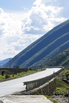 高山峡谷