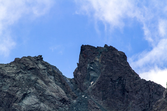 高原奇峰