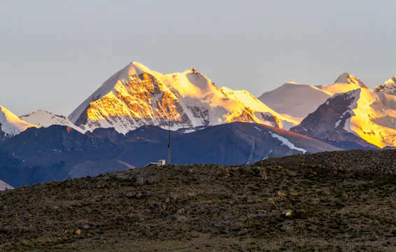 雪山晚照