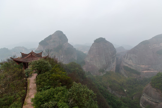 桂林资源八角寨风景区群螺观天