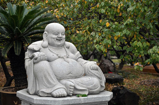 石雕大肚弥勒佛坐像