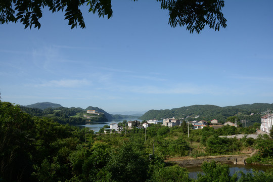 清江风景