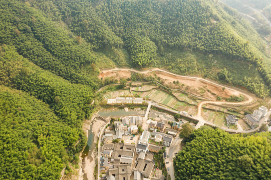 大山里的古村