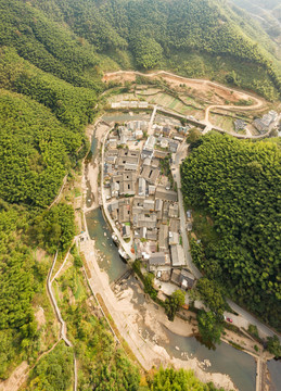 大山里的古村